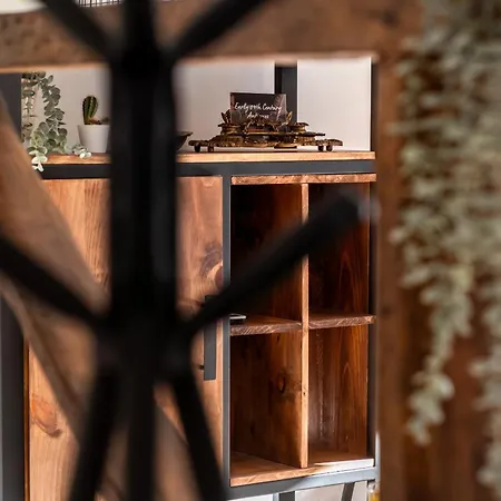 דירה Lovely 2 Bedroom In The Heart Of