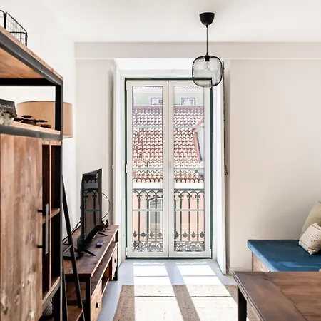 Apartment Lovely 2 Bedroom In The Heart Of *
